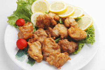 鳥の唐揚げ