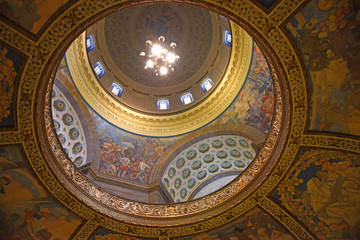Fototapeta na wymiar Missouri State Capitol Dome