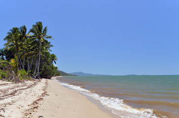 Trinity Beach,, Great Barrier Reef,, Queensland, Australia -2