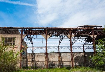 Cerco industrial de Peñarroya-Pueblonuevo XXVII, ruinas de una nave