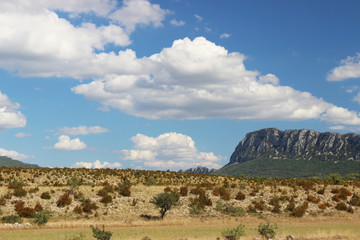 Naklejka premium pic saint loup et planeur, hérault, france