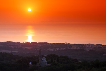 Corse, &eacute;glise et littoral de la c&ocirc;te est 