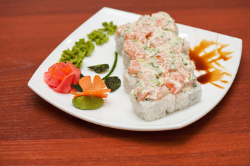 Roll with cream sauce, salmon fish