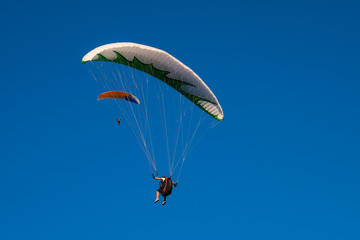 Gleitschirm in der Luft