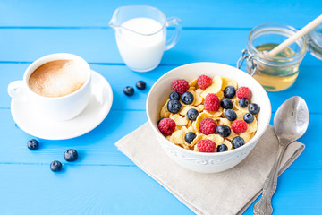 healthe cereal breakfast with coffee