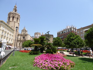Fototapeta na wymiar Valencia - Autour de la cathédrale Sainte-Marie