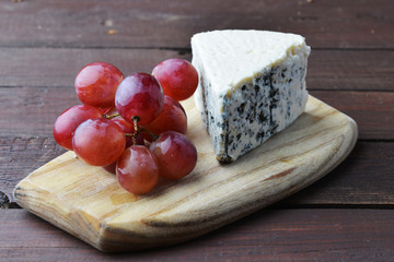 cheese and red grapes
