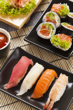 The composition of nigiri sushi