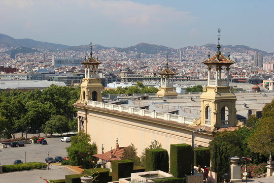  Blick vom Montjuic auf die Stadt Barcelona (Spanien)