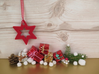 Weihnachtsdekoration mit Stern