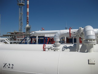 Petrol heat exchangers. gasoline cooling with water.