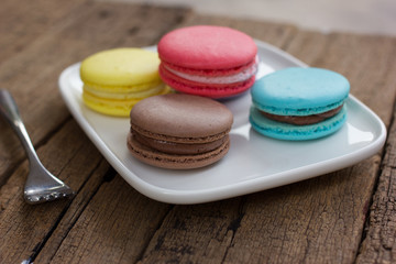 Fototapeta na wymiar French colorful macarons.