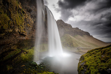 Fototapeta na wymiar Seljalandsfoss Wasserfall 