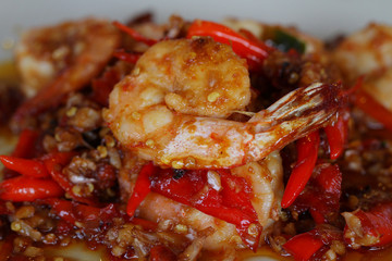 close up fried spicy shrimp with chili and garlic sauce