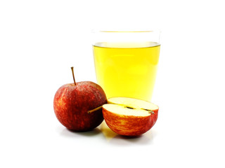 Fototapeta na wymiar apple juice in glass isolated on white background