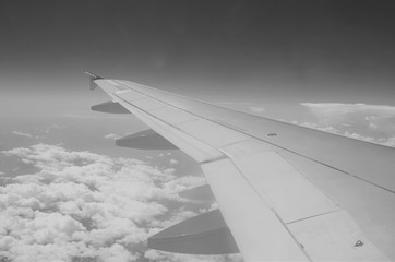 Fototapeta na wymiar Luftaufnahmen aus dem Flugzeug