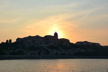 Obraz premium Sunset on Castle Hill in Budapest