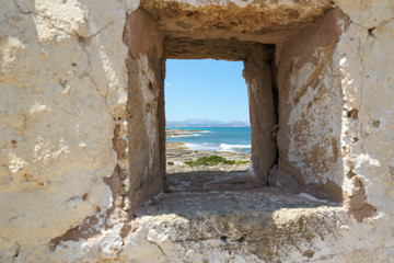 Fenster mit Meerblick