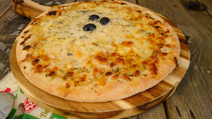 pizza aux fromages 05082015