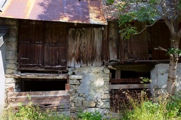 Fototapeta na wymiar Close up of a barn ruin