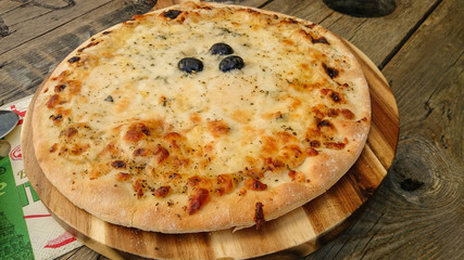 pizza aux fromages 05082015