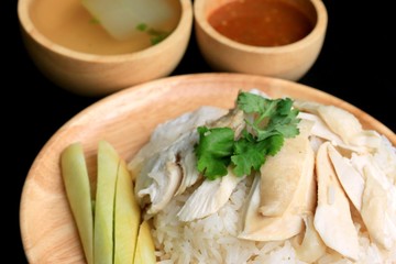 Rice steamed with chicken