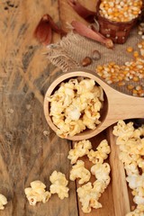 Obraz na płótnie Canvas Popcorn and yellow dry corn grain with fresh corn.