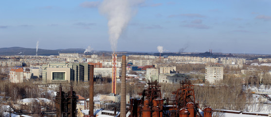 Environmental problem of environmental pollution and air in large cities.