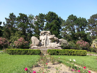 Скульптура Природа в парке Дендрарий, достопримечательности Сочи © lana4ka