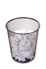 Papierkorb freigestellt 