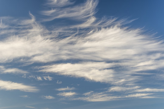 Cirrus Uncinus clouds