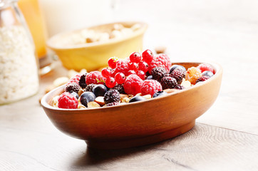 Oats nuts berries yogurt