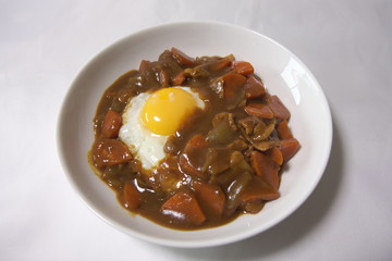 目玉カレー