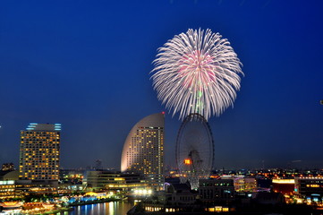 横浜の花火