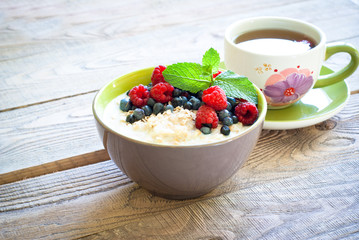 Healthy breakfast - oatmeal with berries