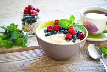 Healthy breakfast - oatmeal with berries