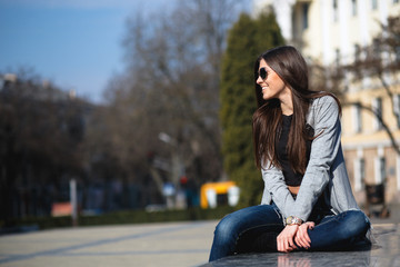 Fototapeta premium girl in the city