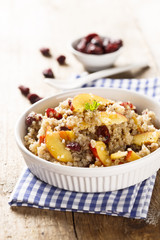 Qinoa salad with peaches and cranberry
