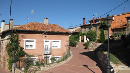 Casas antiguas de pueblo.