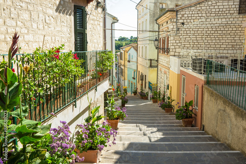 Vicolo di Numana, Marche, Italia
