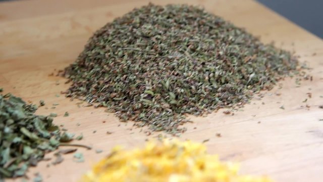 Spezie menta e calendula