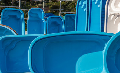 Piscinas de fibra de vidro em exposição