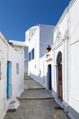 Fototapeta na wymiar Street in Milos island, Cyclades, Greece