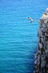 The jump in the sea