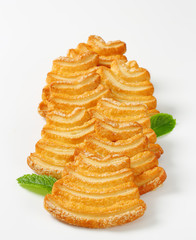 Italian puff pastry cookies