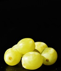 Fototapeta na wymiar uva bianca