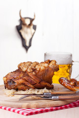 Bayerische Schweinshaxe