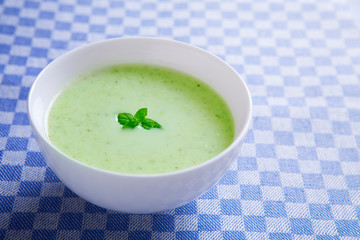 Green vegetables soup
