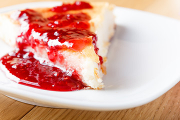 cottage cheese casserole with raspberry jam