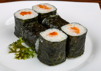 Salmon roll